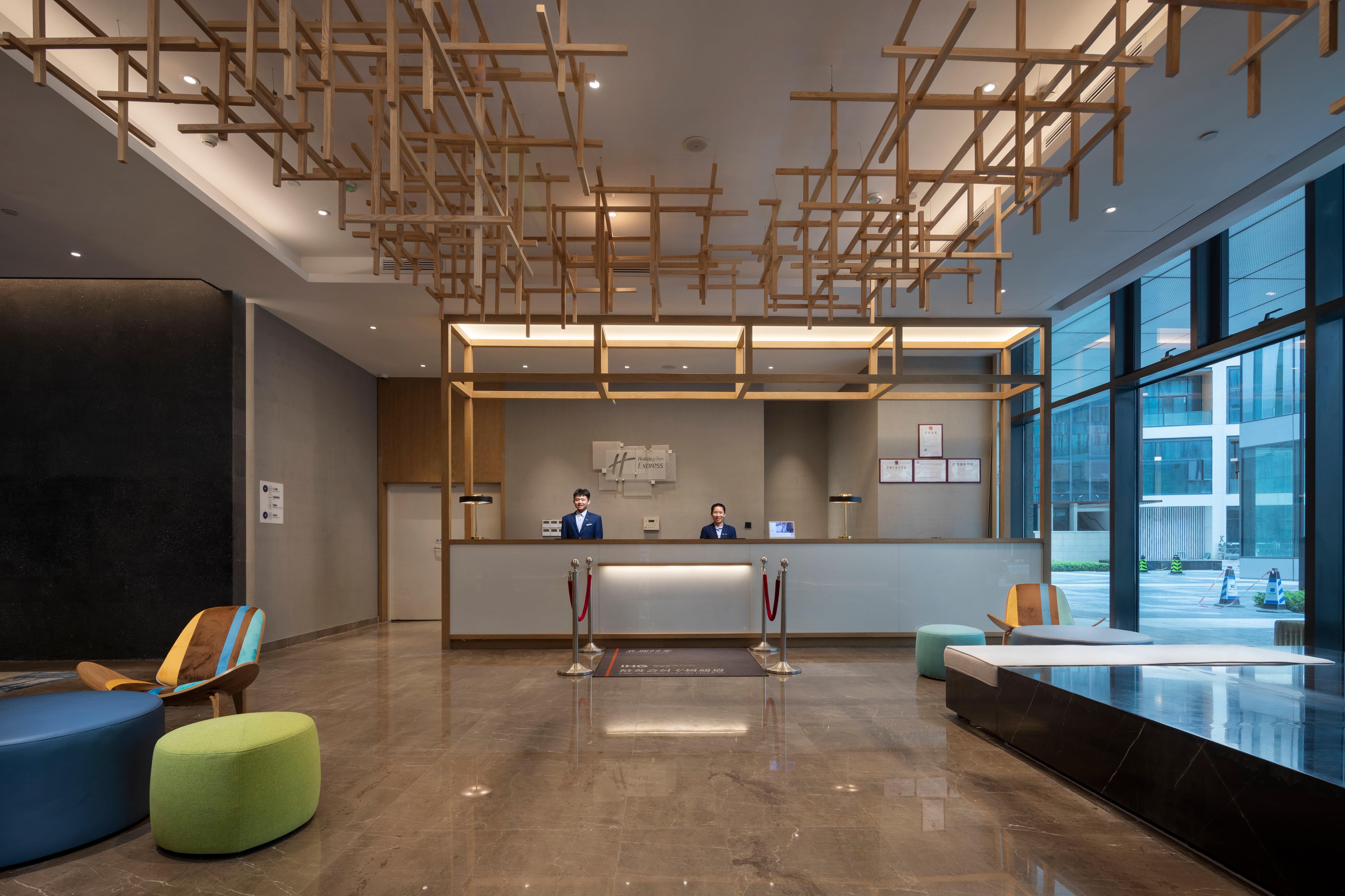 Holiday Inn Express Shenzhen Songgang, An Ihg Hotel Buitenkant foto